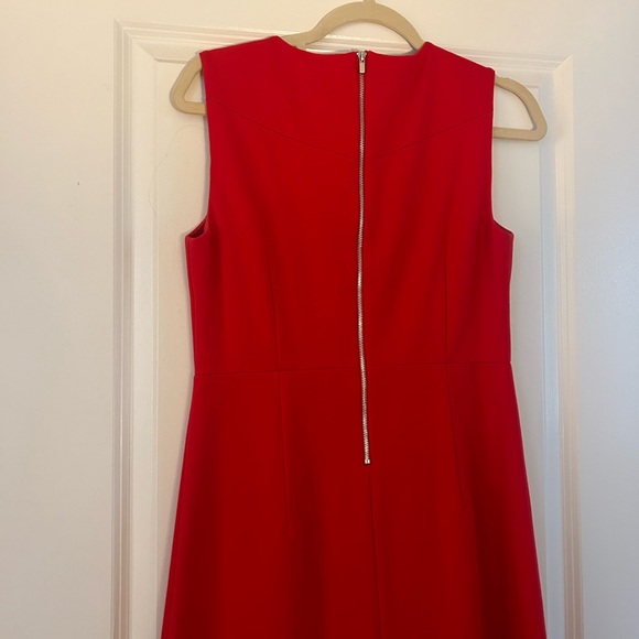 EUC DVF Sleeveless Red Dress Back Zip Size 6 - Picture 3 of 5